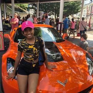 Meet your Posher, Yafreisy